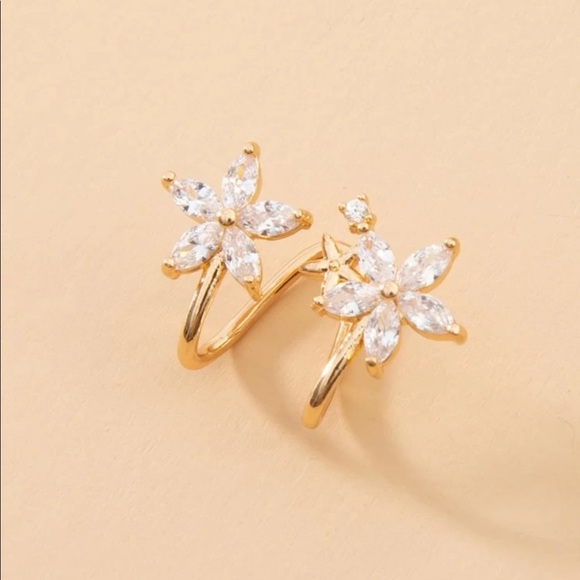 Crystal Flower Ear Cuff - Picture 2 of 3